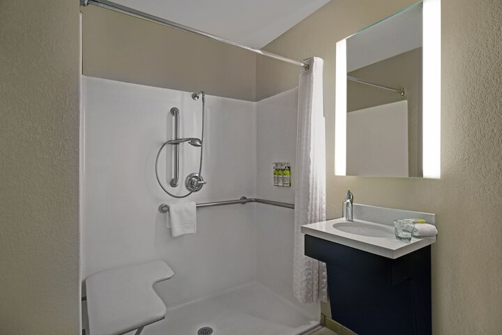 Candlewood Suites Sumter by IHG
