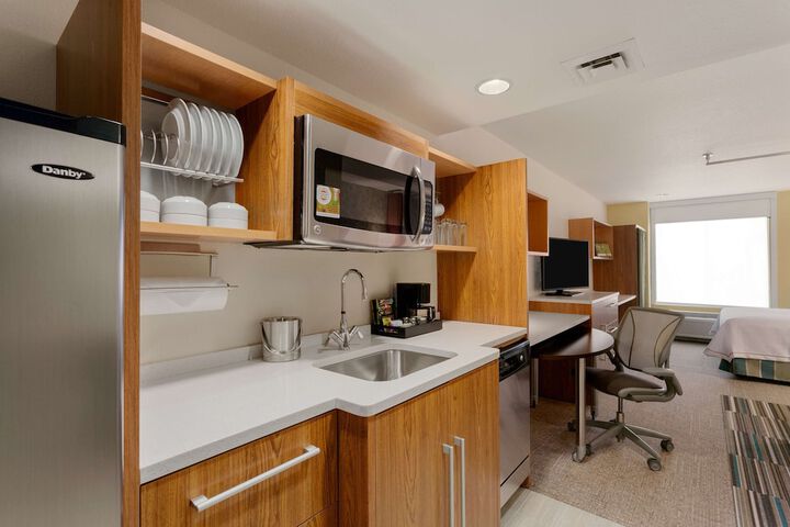 Home2 Suites by Hilton Denver West - Federal Center CO