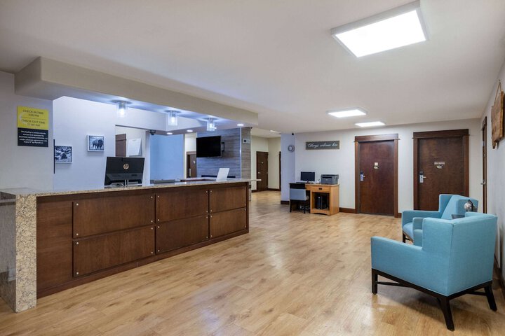 Super 8 by Wyndham Belgrade / Bozeman Airport