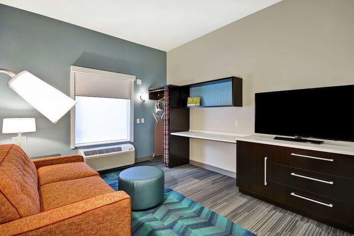 Room 26 of 45