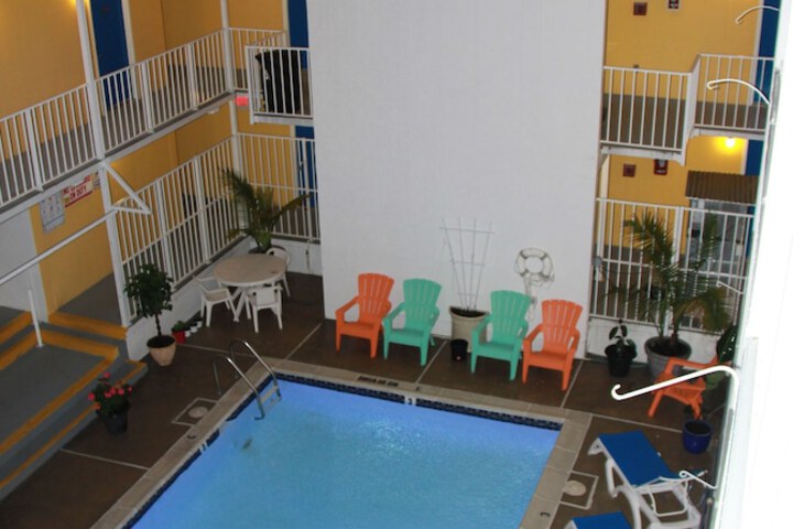 Seaside Inn