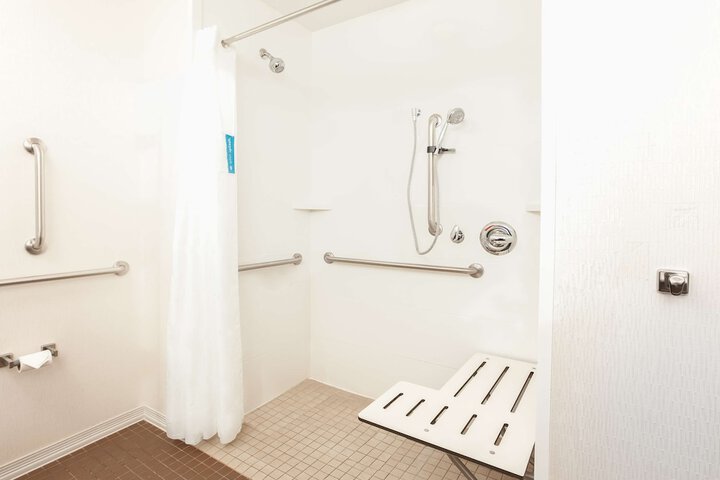 Hampton Inn & Suites Niles / Warren
