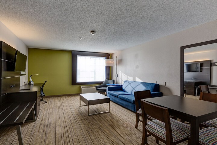 Holiday Inn Express Hotel & Suites Ashtabula-Geneva by IHG