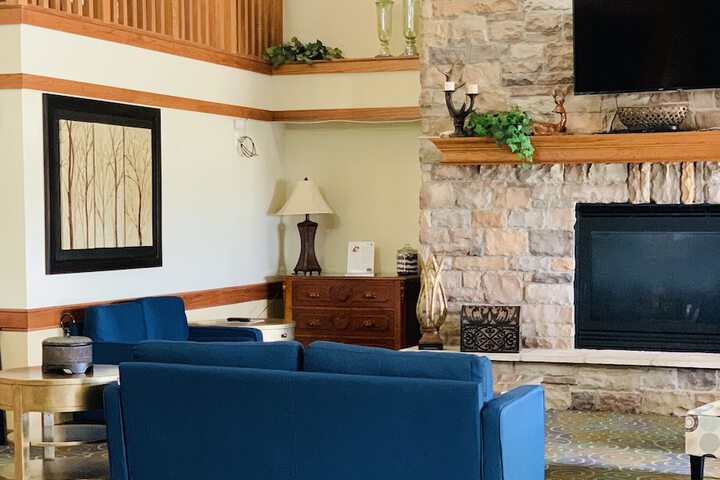 AmericInn by Wyndham Kewanee