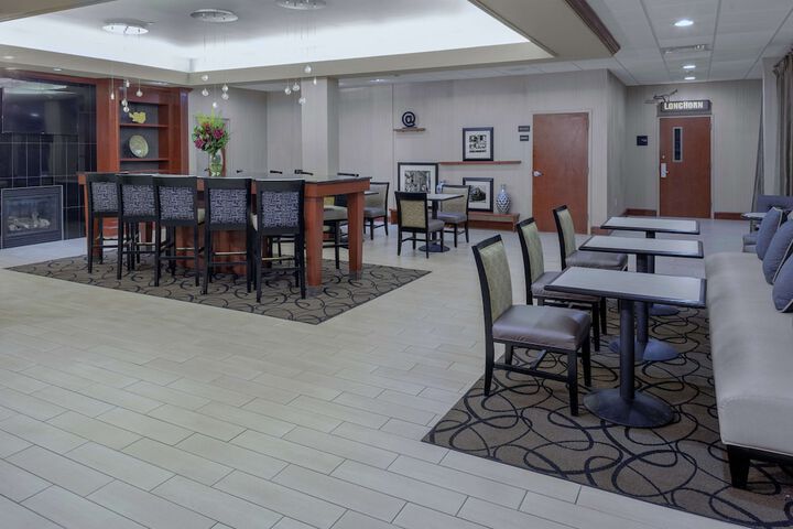 Hotel Interior 8 of 47