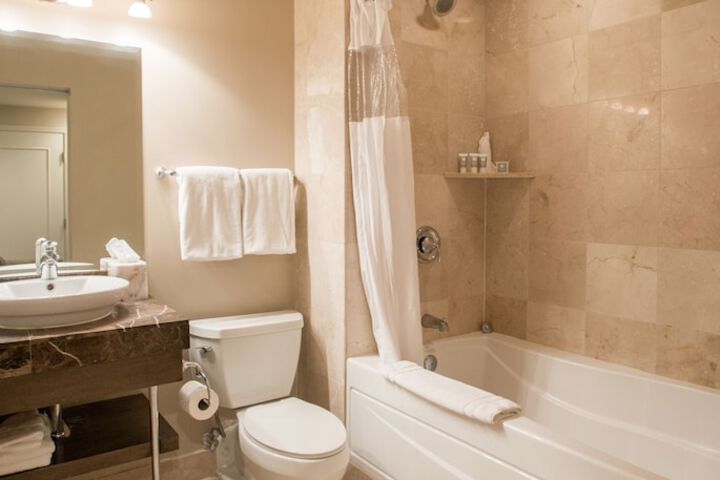 Magnolia Hotel Omaha