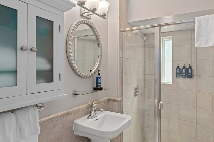 WorldMark Seattle - The Camlin