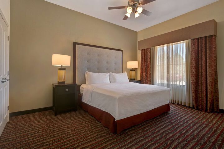Room 35 of 48