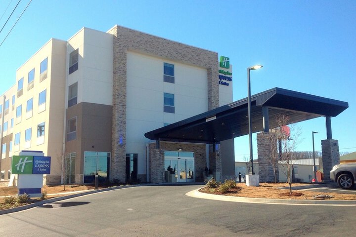 Holiday Inn Express & Suites Tahlequah by IHG