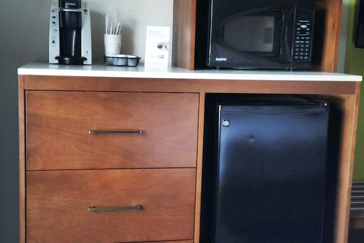 Room 10 of 43