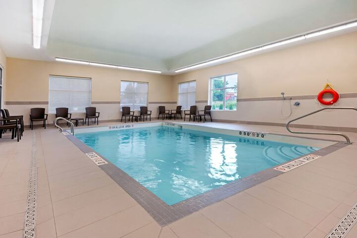 Pool 2 of 25