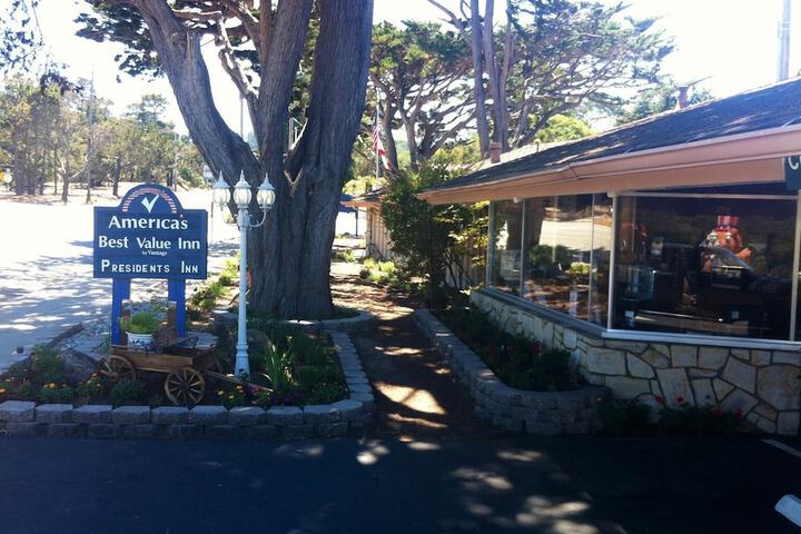Hotel 2 of 46