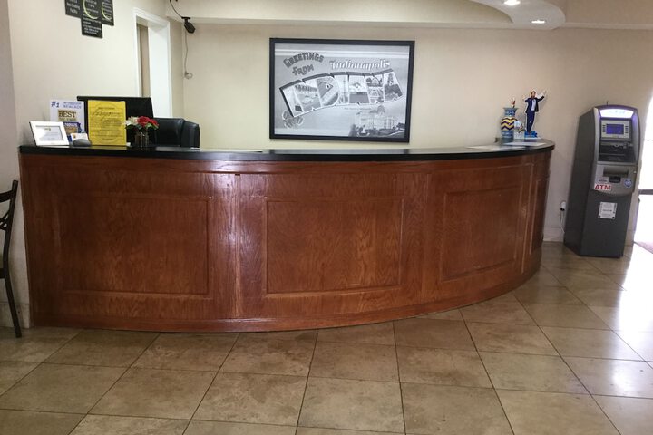 Super 8 by Wyndham Indianapolis / Emerson Ave