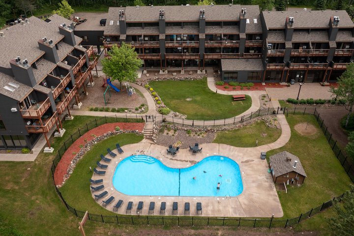 Pool 10 of 127