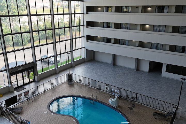 Pool 4 of 50