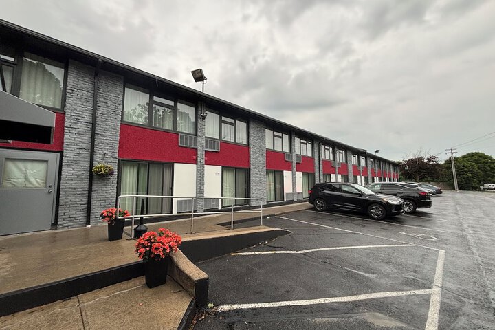 Ramada by Wyndham Kingston