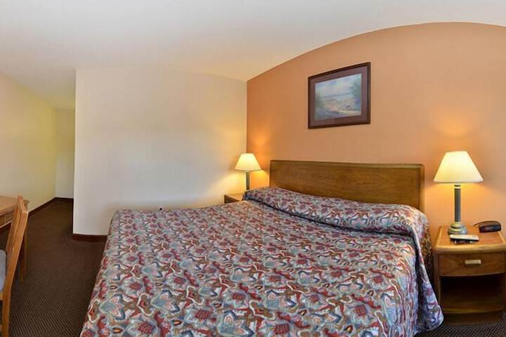 Econo Lodge Sharon - Foxborough