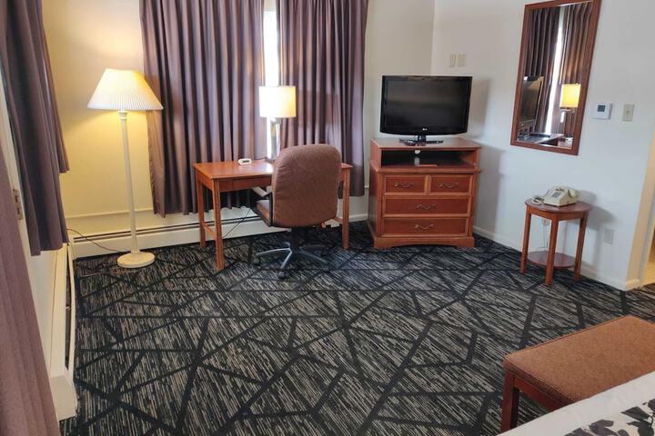 Room 18 of 31
