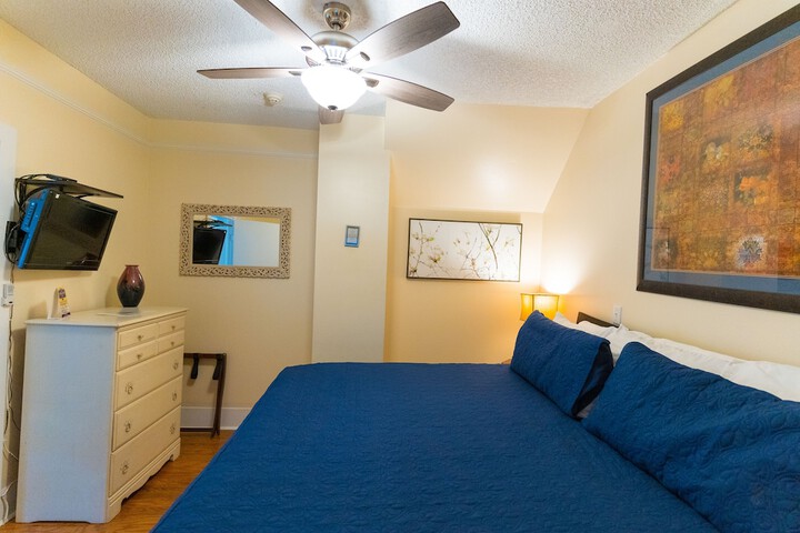 Room 44 of 52