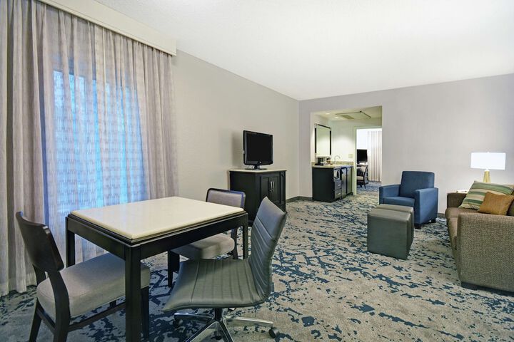 Embassy Suites Charleston