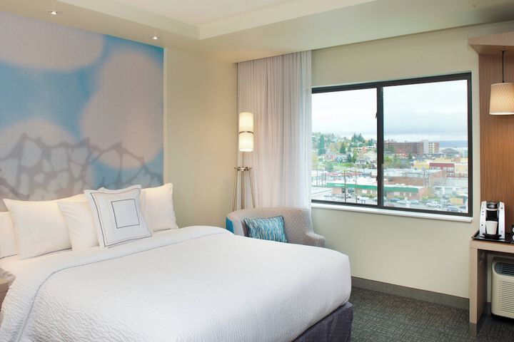 Courtyard by Marriott Seattle Everett Downtown
