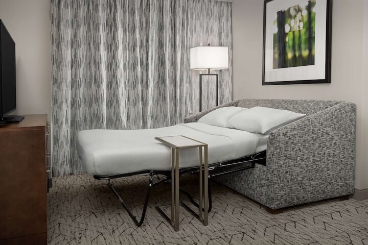 Room 15 of 52