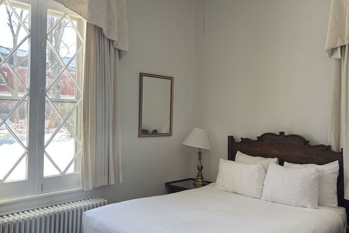 Beekman Arms and Delamater Inn