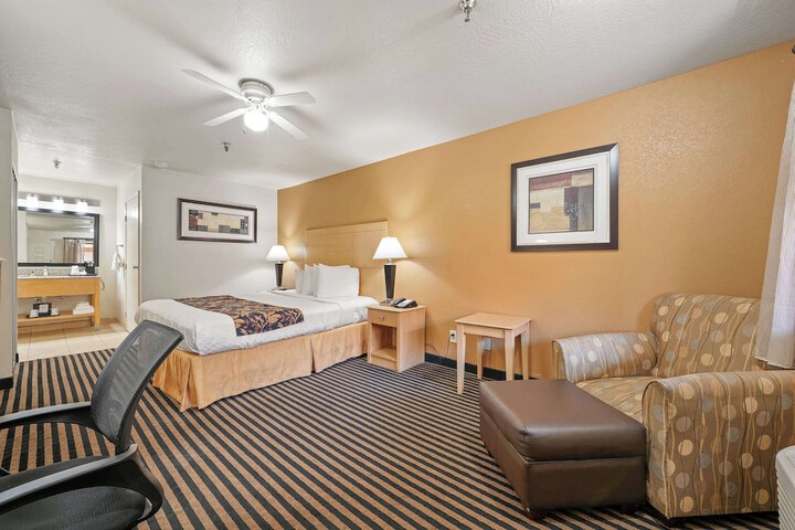 Best Western Plus Executive Inn & Suites