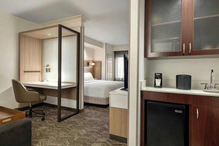 SpringHill Suites by Marriott Fresno