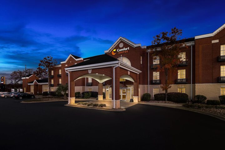 Comfort Suites Sumter near Shaw AFB