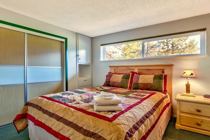 Room 9 of 22