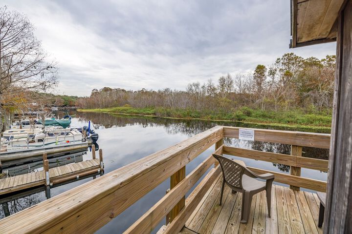 Camp Mack Lodge Marina & RV Resort