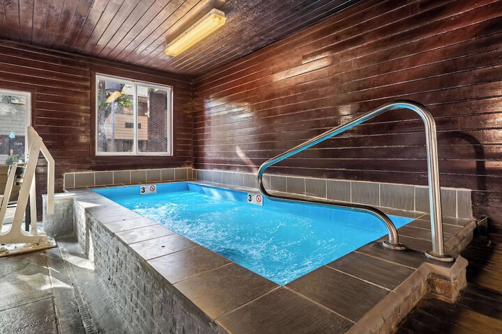 Pool 3 of 57