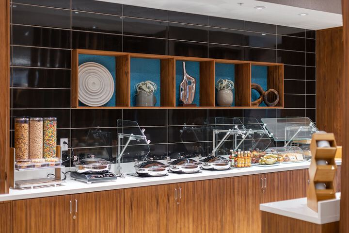 Breakfast/Coffee Service 14 of 28