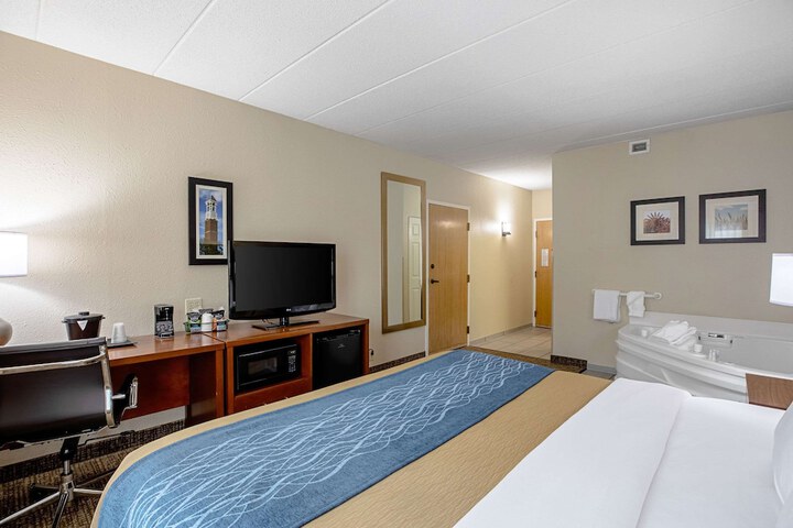 Room 16 of 39