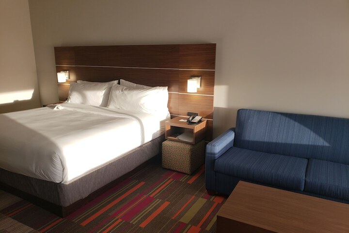 Holiday Inn Express & Suites Brigham City - North Utah by IHG