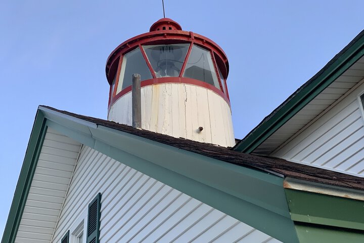 Lighthouse Inn