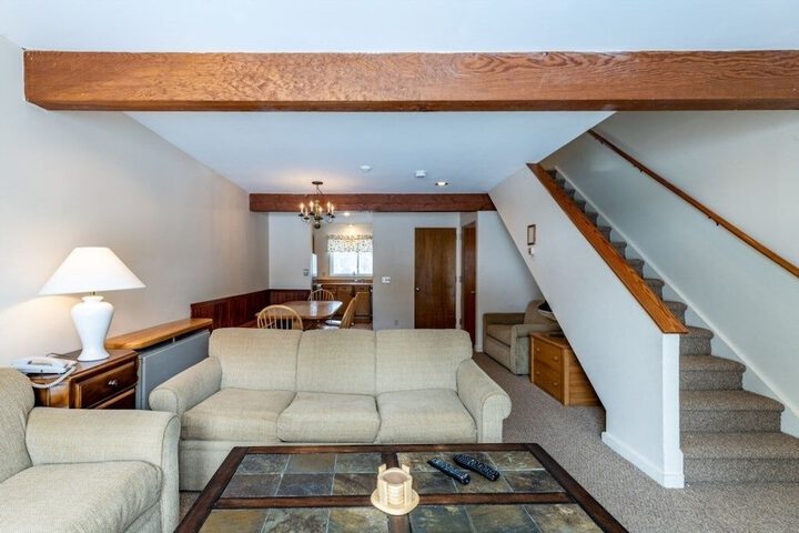 4br Private Townhouse at Smugglers Notch Resort 4 Bedroom Condo