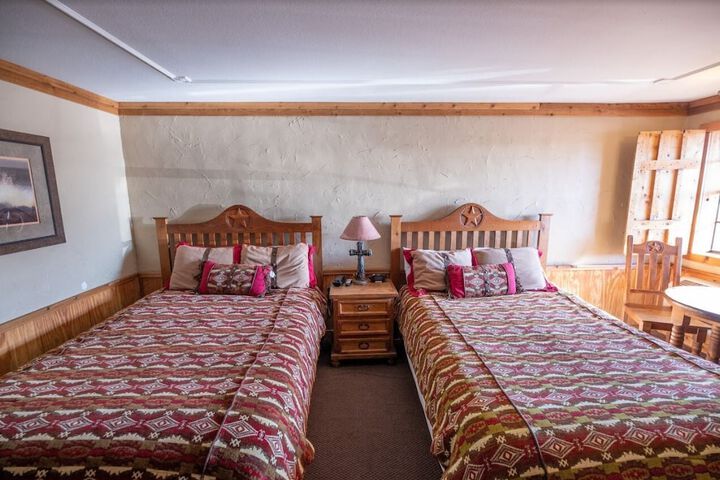Room 49 of 82