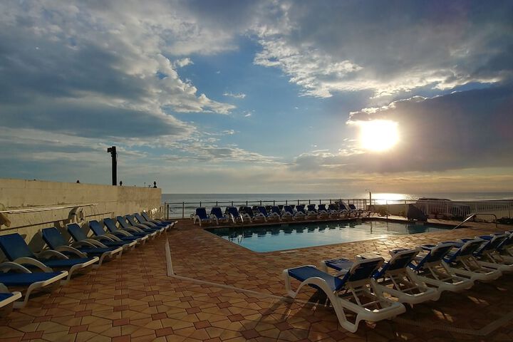 Pool 9 of 105
