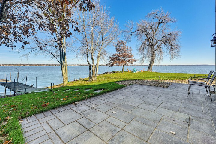 Waterfront Home w / Boat Dock & Deck in Storm Lake!