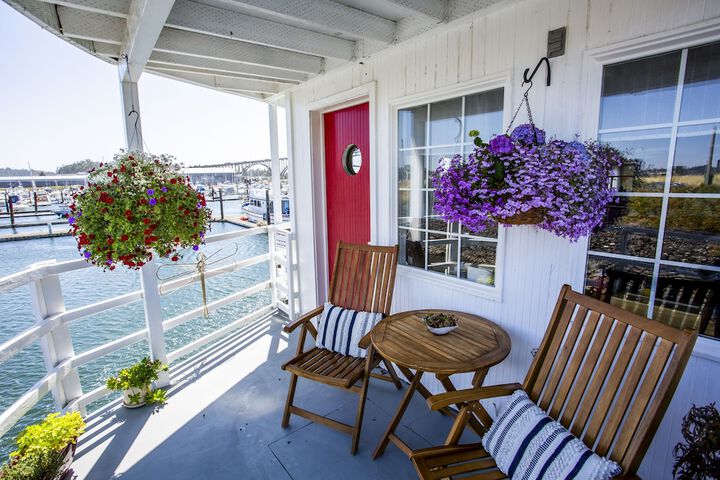 The Newport Belle