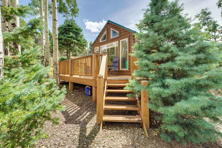 Mountain Views: Cabin in Fort Garland Near Hiking