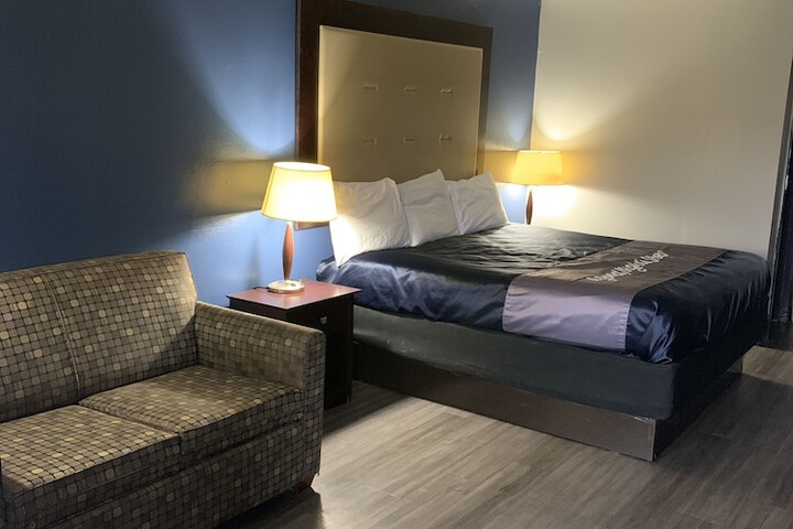 Room 22 of 47
