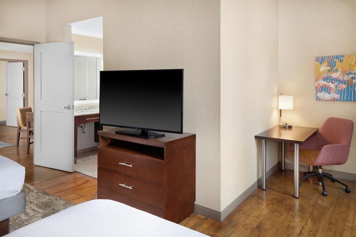 Homewood Suites by Hilton Grand Rapids Downtown