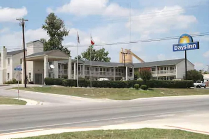 Days Inn by Wyndham Kerrville