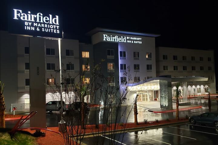Hotel 4 of 35