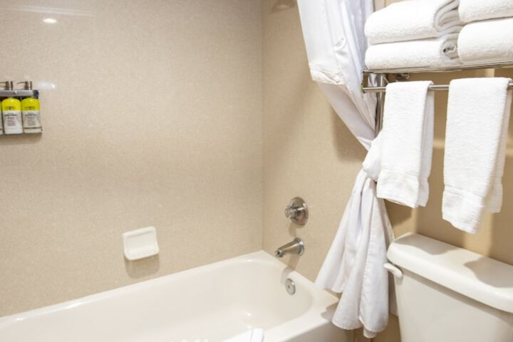 Grand Canyon Hotel and Suites