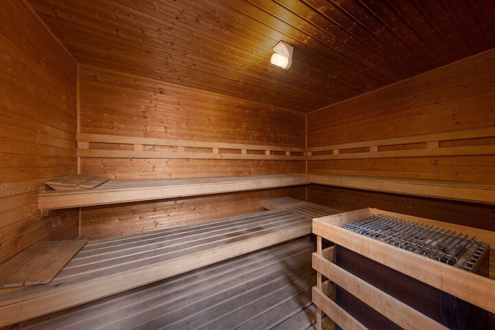 Spa 27 of 28