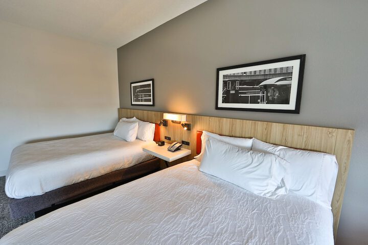 Room 54 of 93